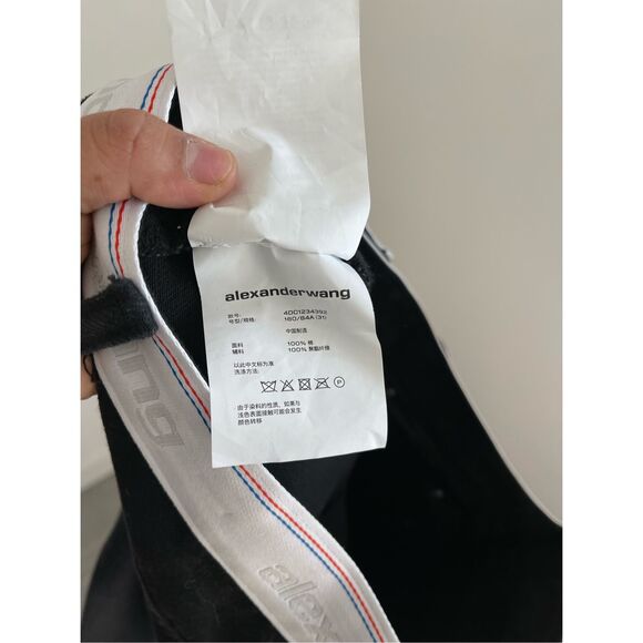 ALEXANDER WANG Logo High Waist Straight Leg Nonstretch Jeans Size 31 NWOT - Picture 9 of 9